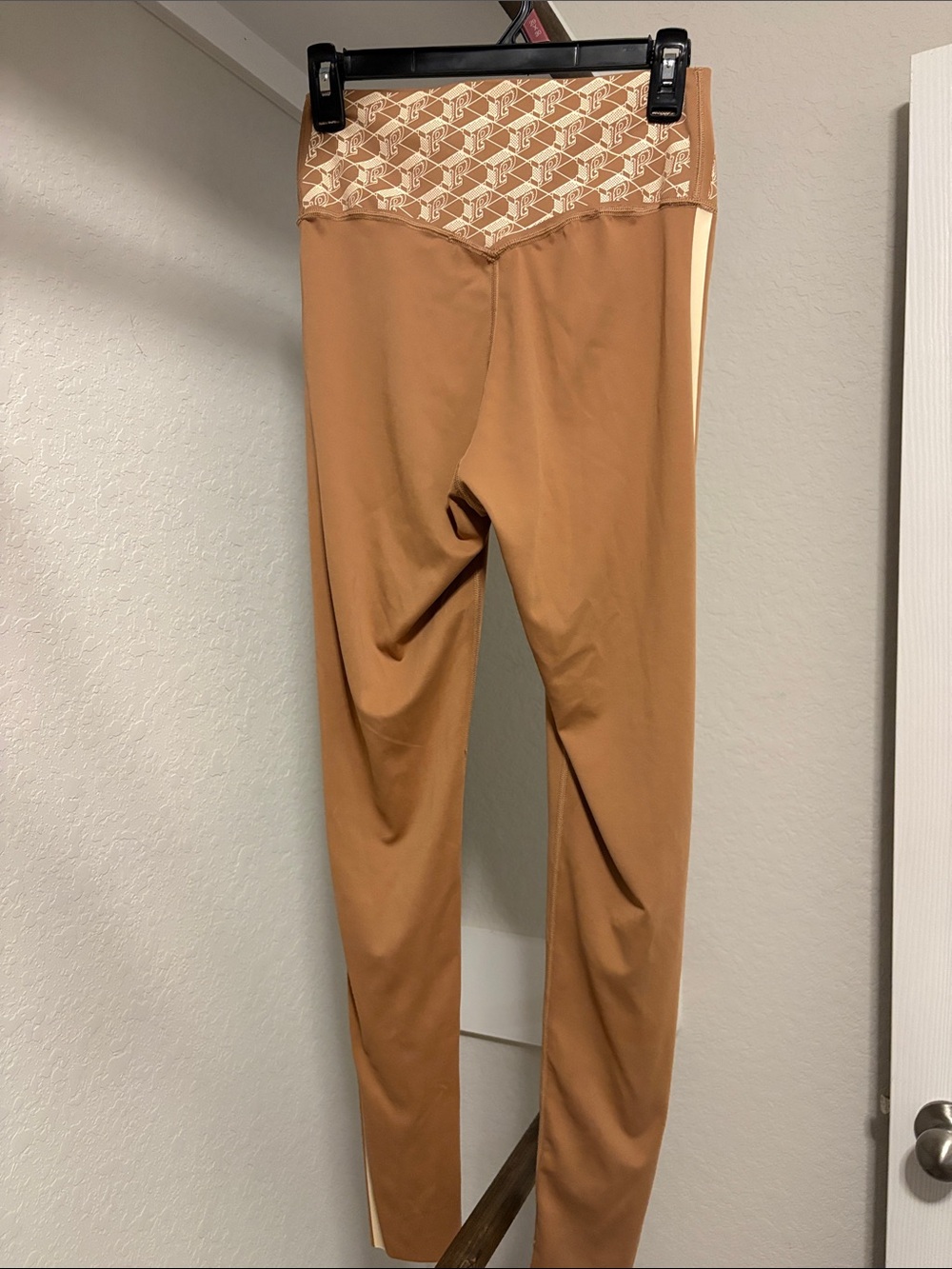 PINK Victoria's Secret Tan Leggings with Patterned Waistband